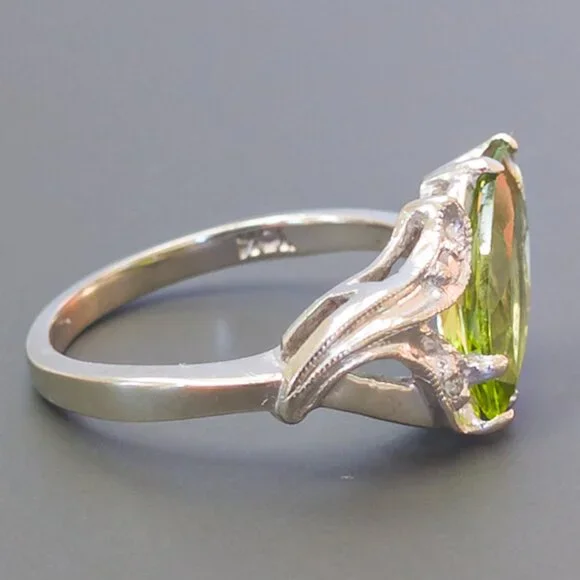 10K White Gold Marquise Peridot & Diamond Leaf-Swirl Ring, Sz 5.75— Hallmark USA
